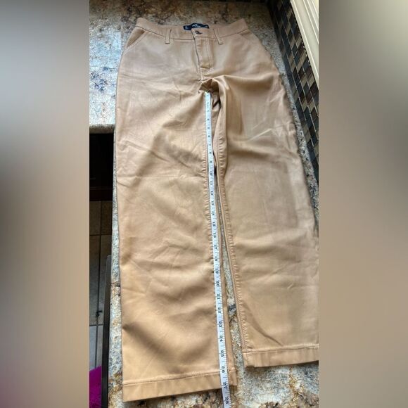 Hollister High-Rise Faux Leather Tan Pants - Picture 4 of 7